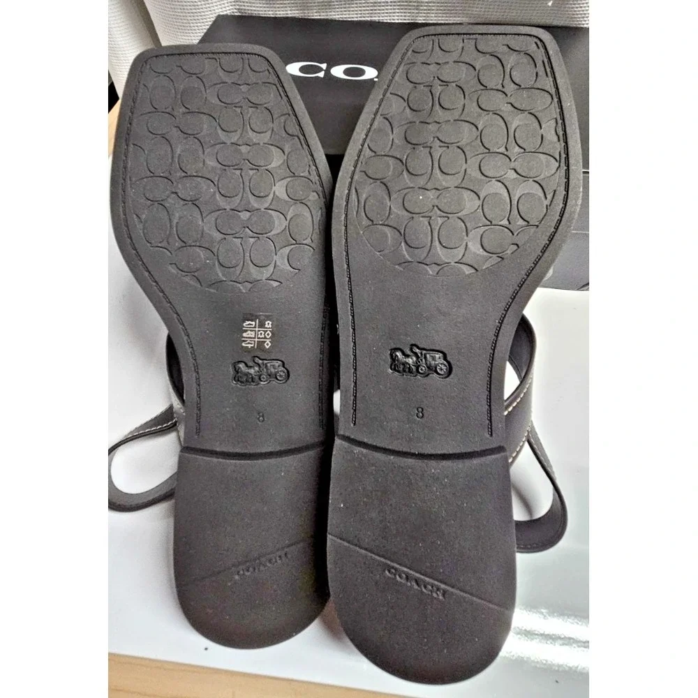 Coach Women's Archival‎ Buckle Flat Sandal Platform Black white trim 8 B
